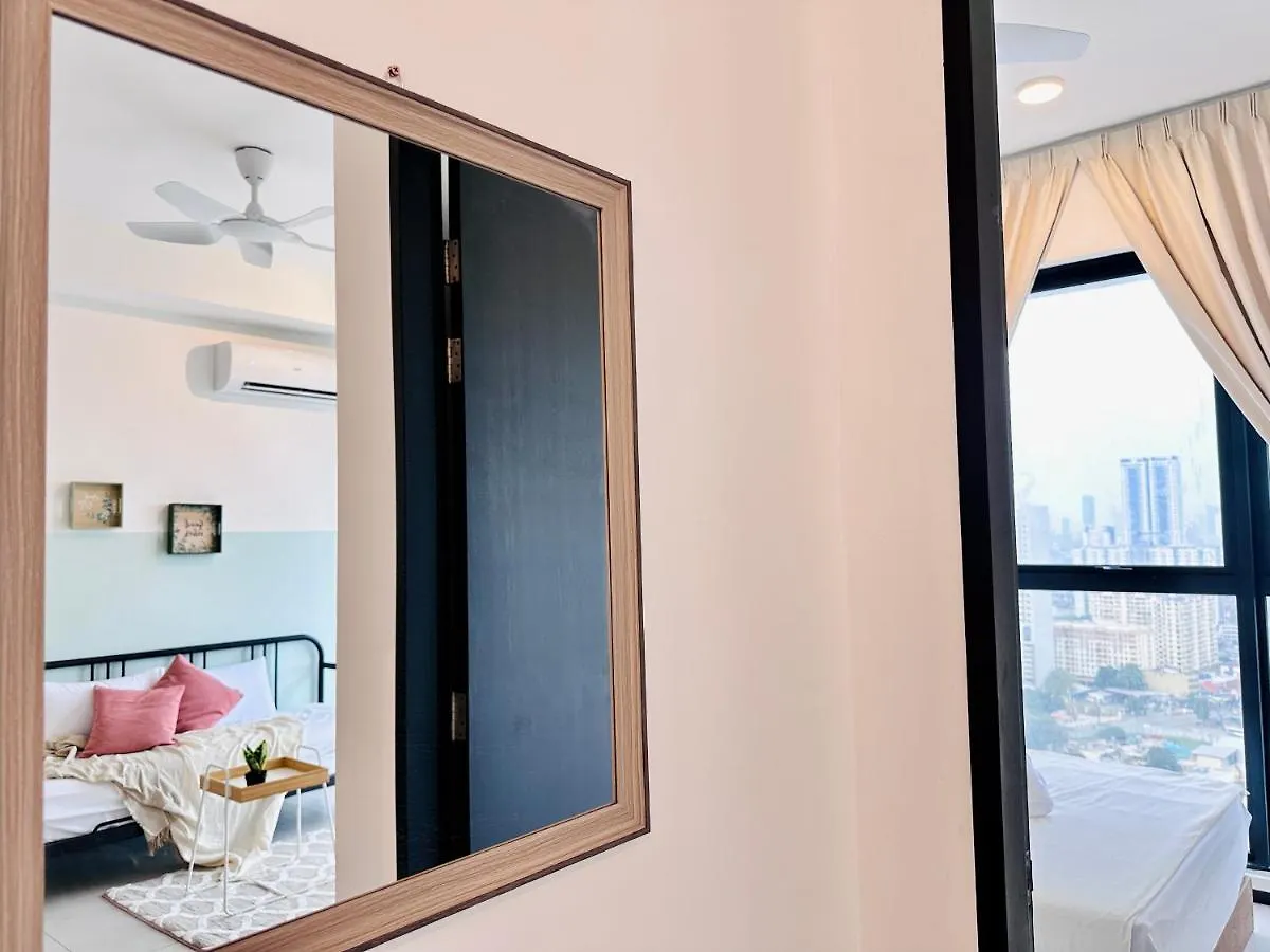 New Comfy Urban Suite Homestay At Georgetown For Family By Urban Staycations Lod Jelutong