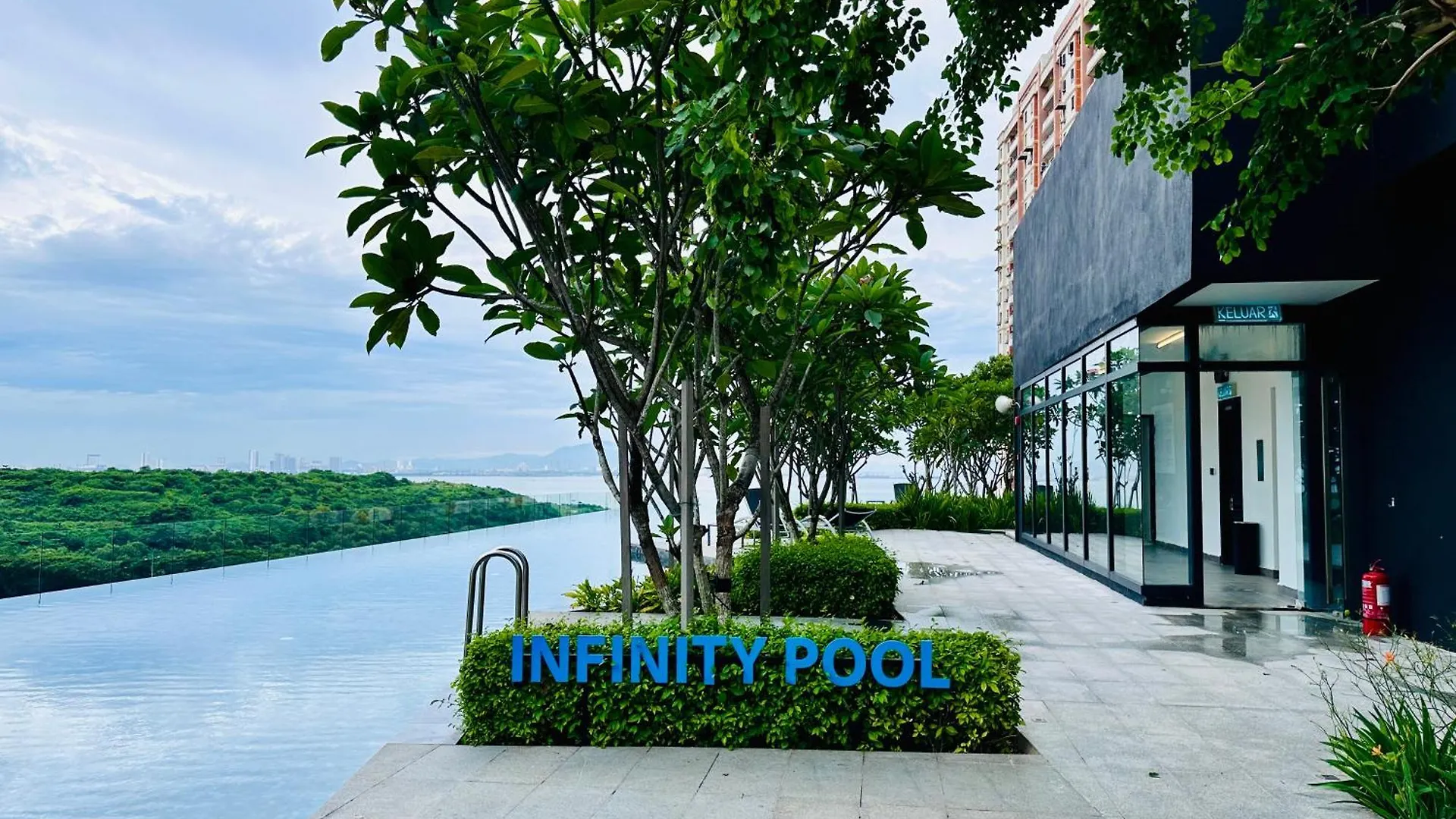 New Comfy Urban Suite Homestay At Georgetown For Family By Urban Staycations Lod Jelutong