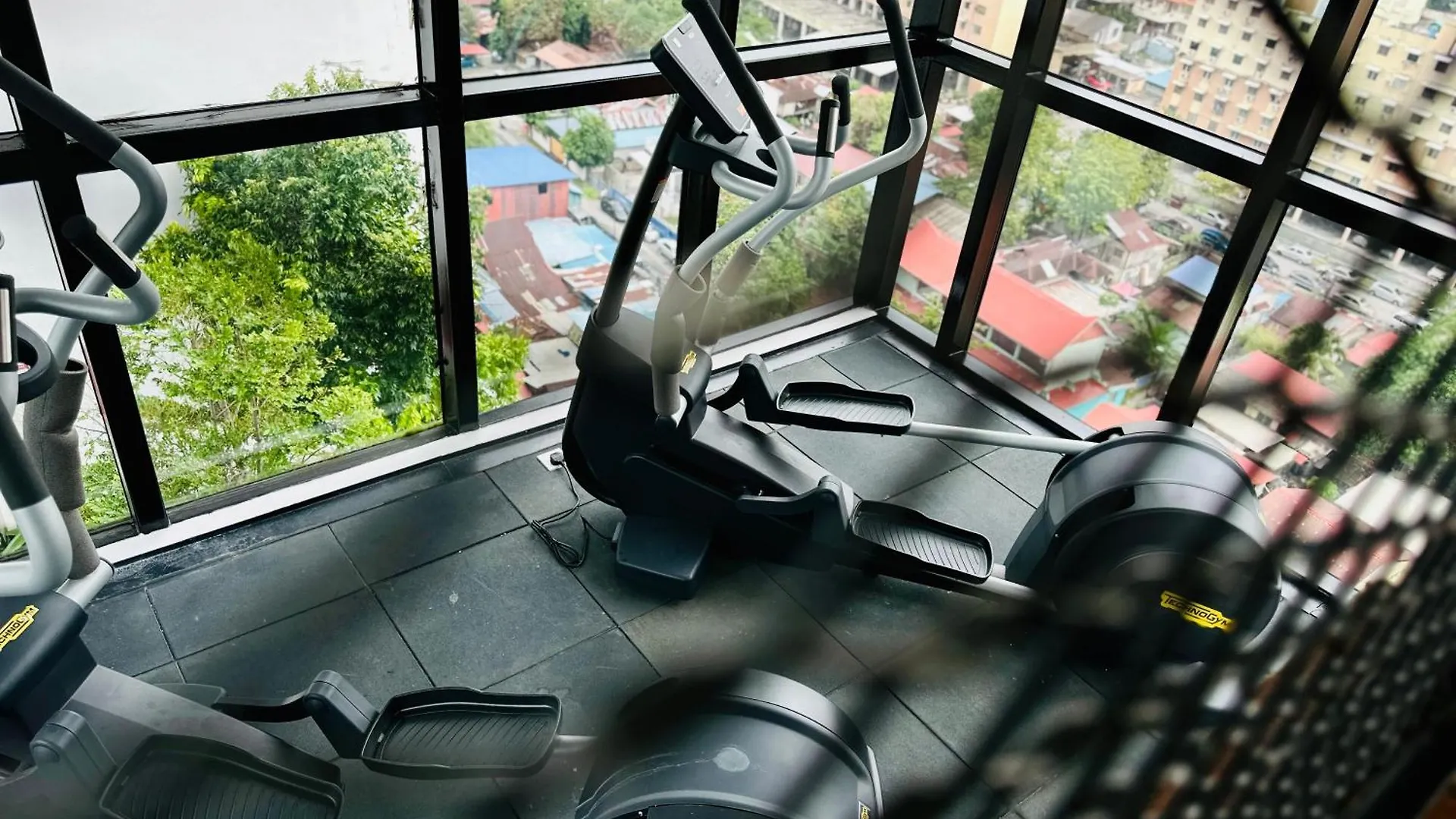 Apartment New Comfy Urban Suite Homestay At Georgetown For Family By Urban Staycations Lod Jelutong