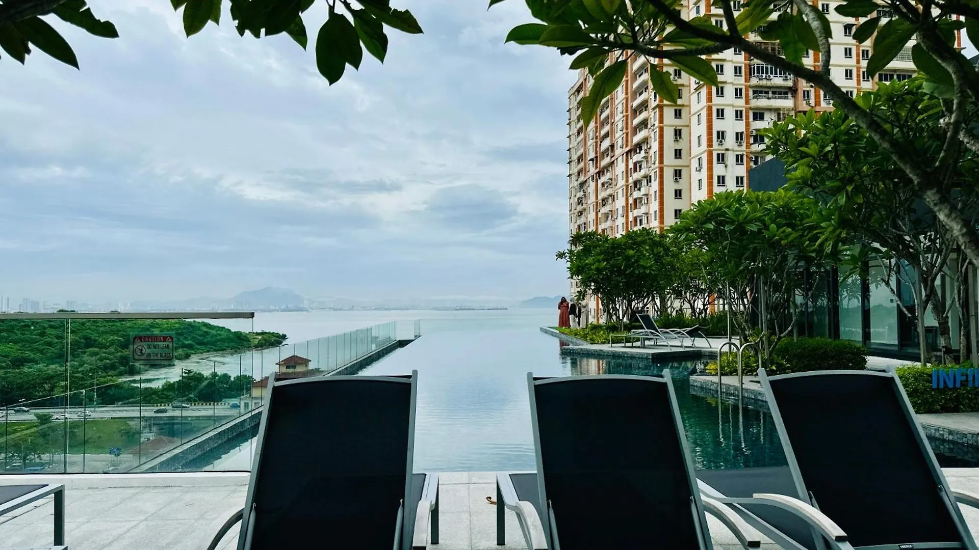 New Comfy Urban Suite Homestay At Georgetown For Family By Urban Staycations Lod Jelutong Apartment