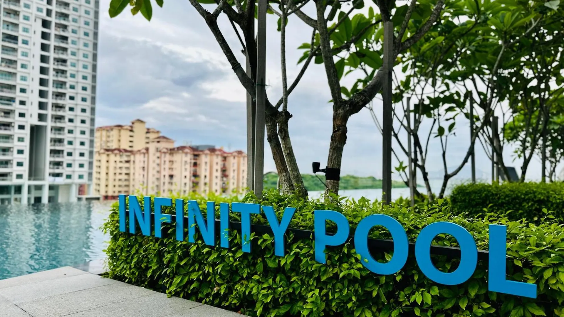 Apartment New Comfy Urban Suite Homestay At Georgetown For Family By Urban Staycations Lod Jelutong