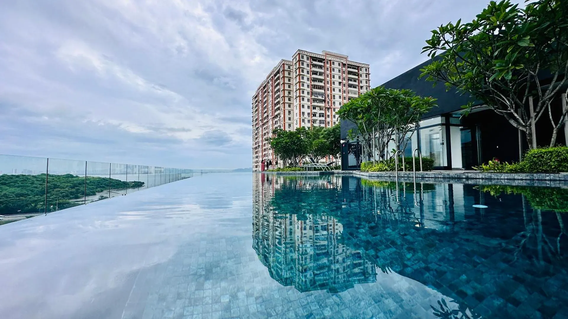New Comfy Urban Suite Homestay At Georgetown For Family By Urban Staycations Lod Jelutong Malaysia