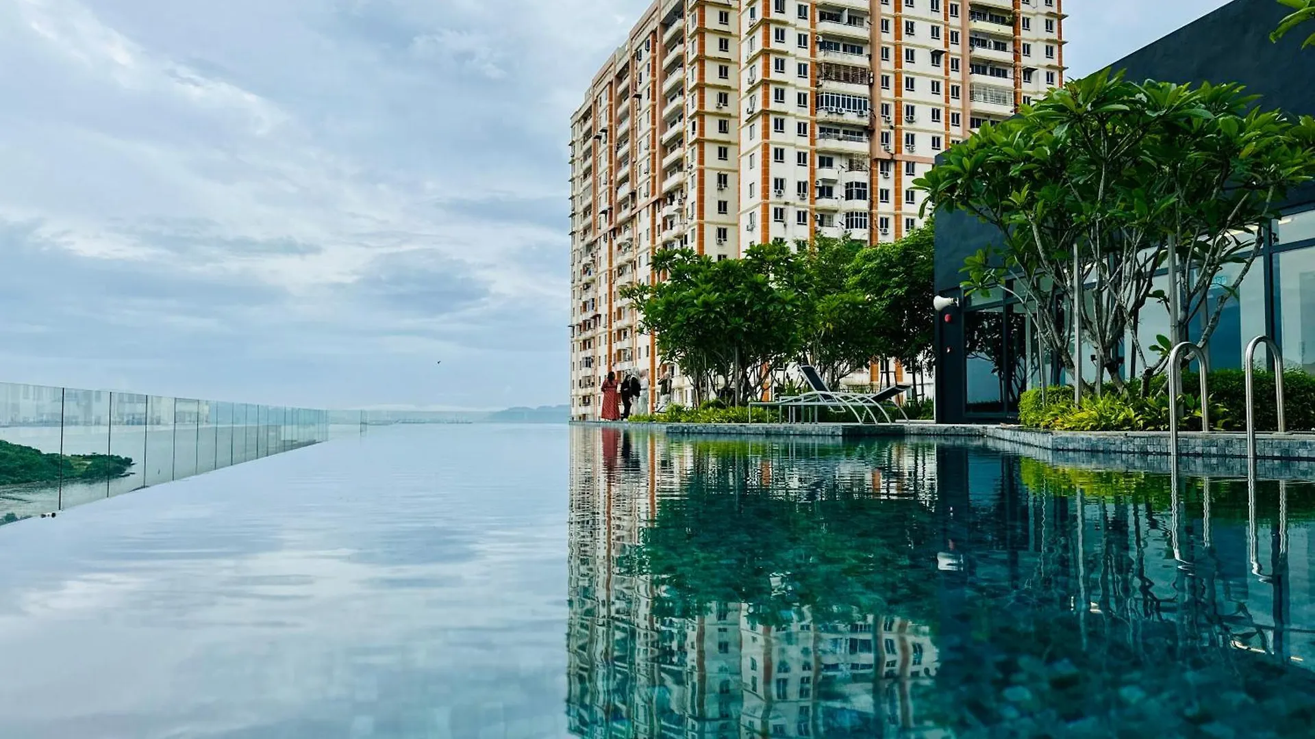 New Comfy Urban Suite Homestay At Georgetown For Family By Urban Staycations Lod Jelutong 0*,